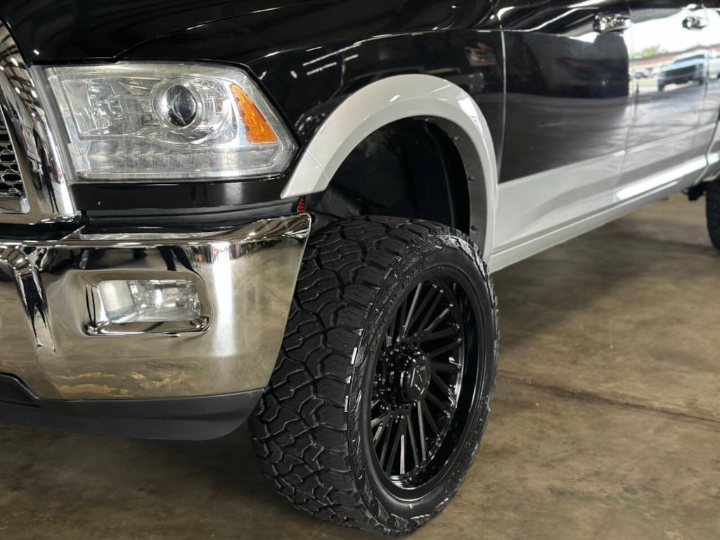 2015 Ram 2500 Laramie photo 10