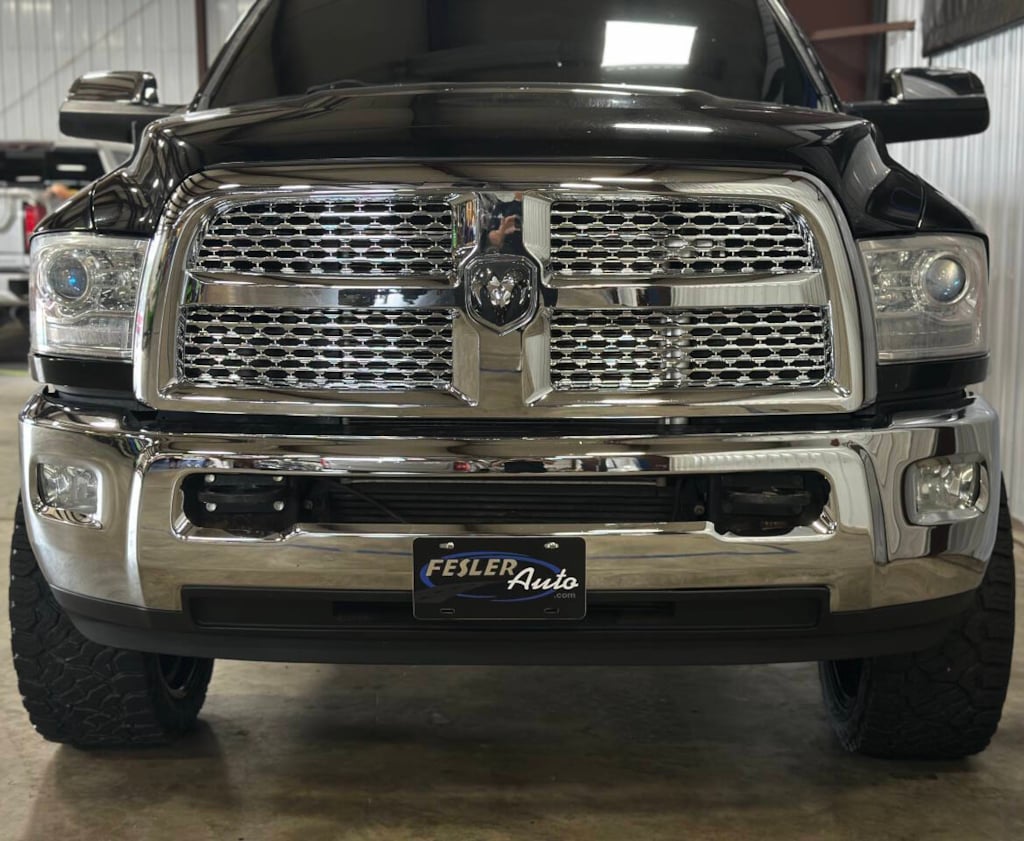 2015 Ram 2500 Laramie photo 18
