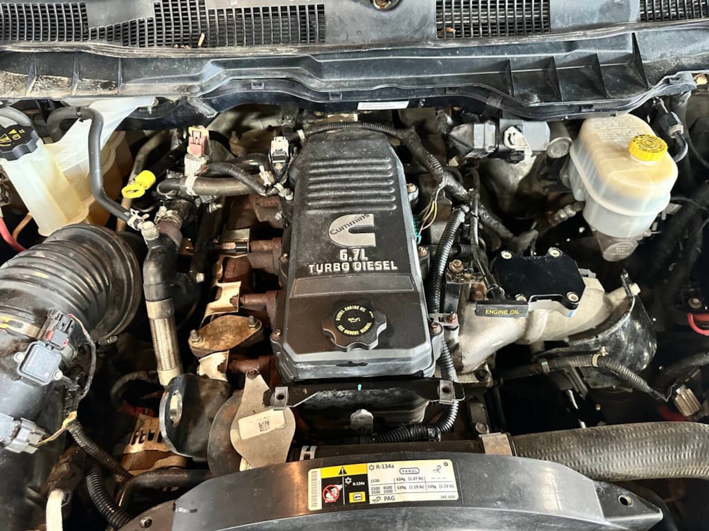 2015 Ram 2500 Laramie photo 33