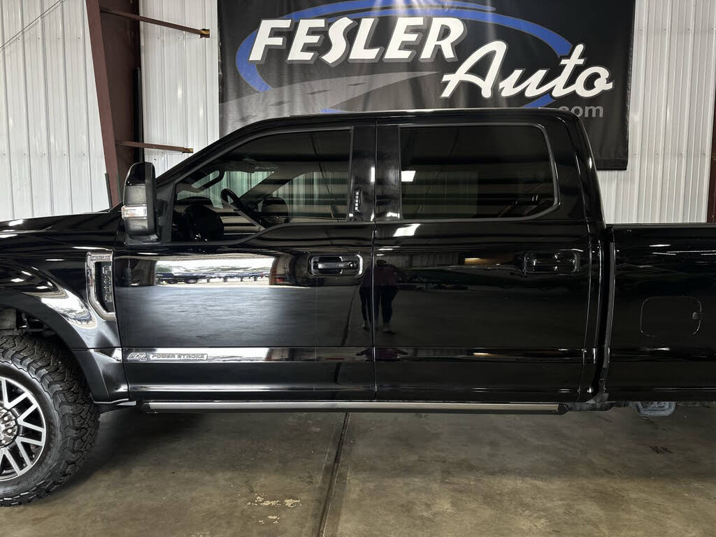 2017 Ford F-250 Lariat photo 5