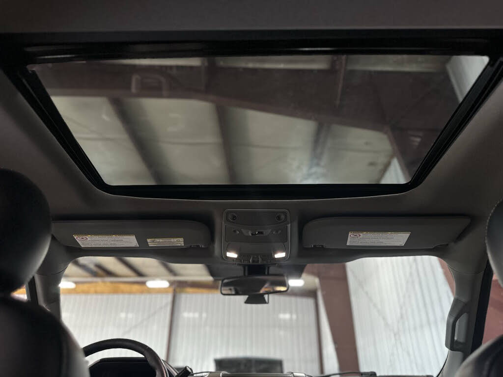 2017 Ford F-250 Lariat photo 27