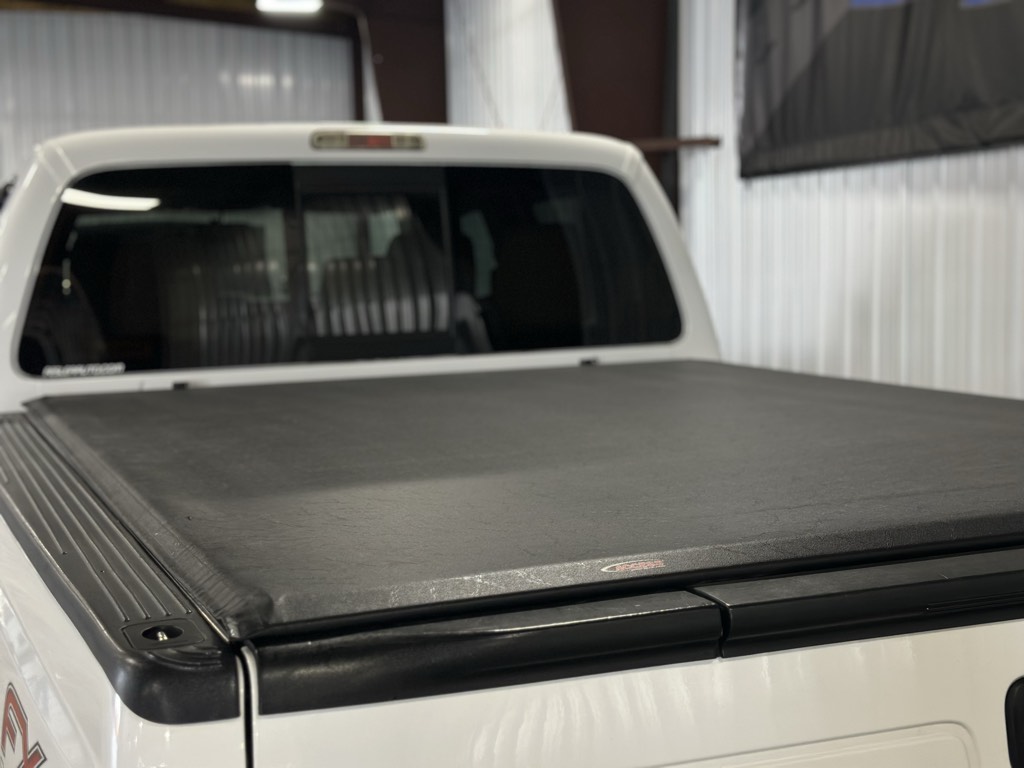 2014 Ford F-350 Lariat photo 12