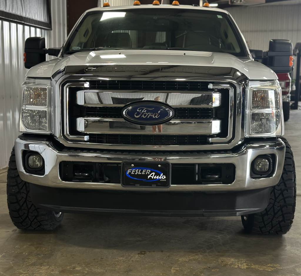 2014 Ford F-350 Lariat photo 13