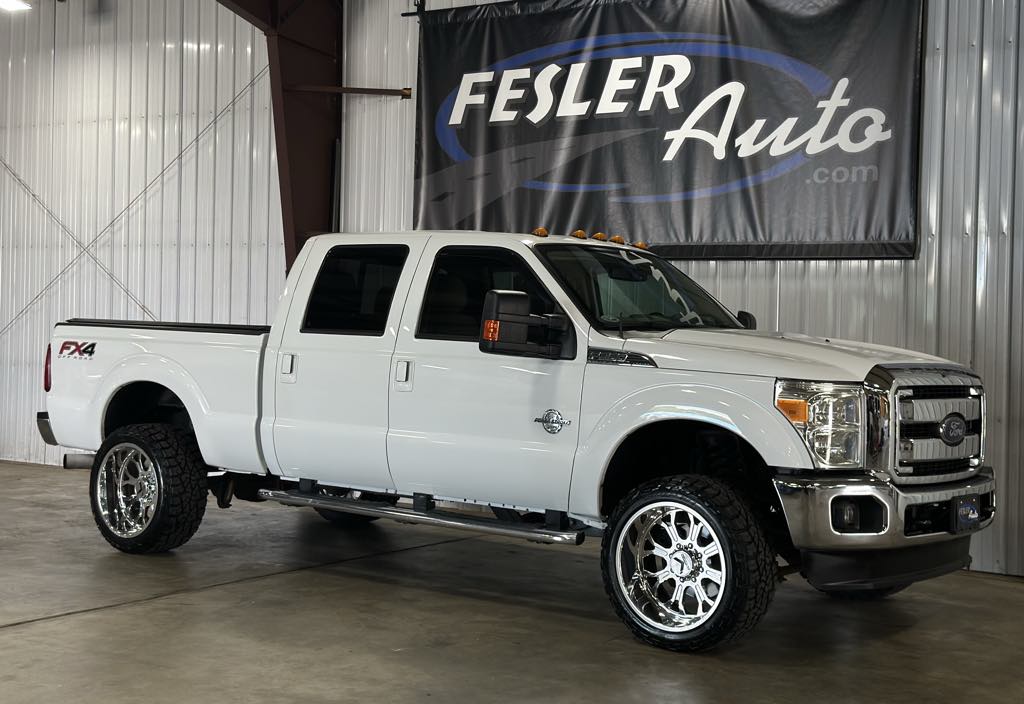 2014 Ford F-350 Lariat photo 35