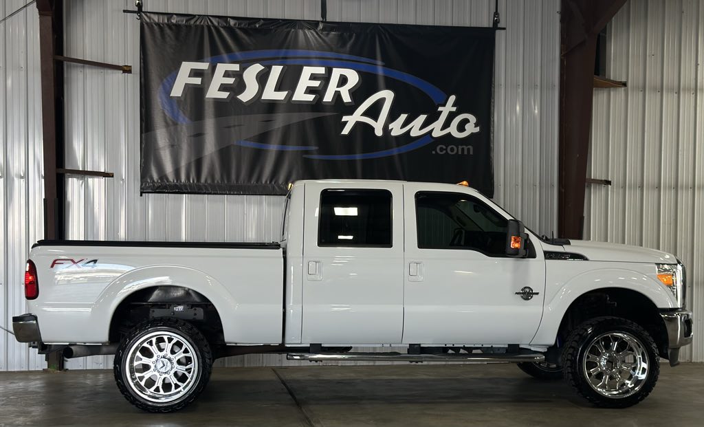 2014 Ford F-350 Lariat photo 36