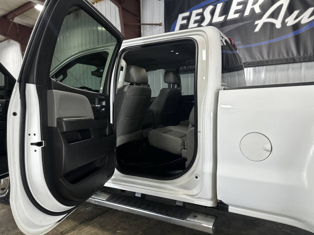 2016 Chevrolet Silverado 3500HD Work Truck photo 11