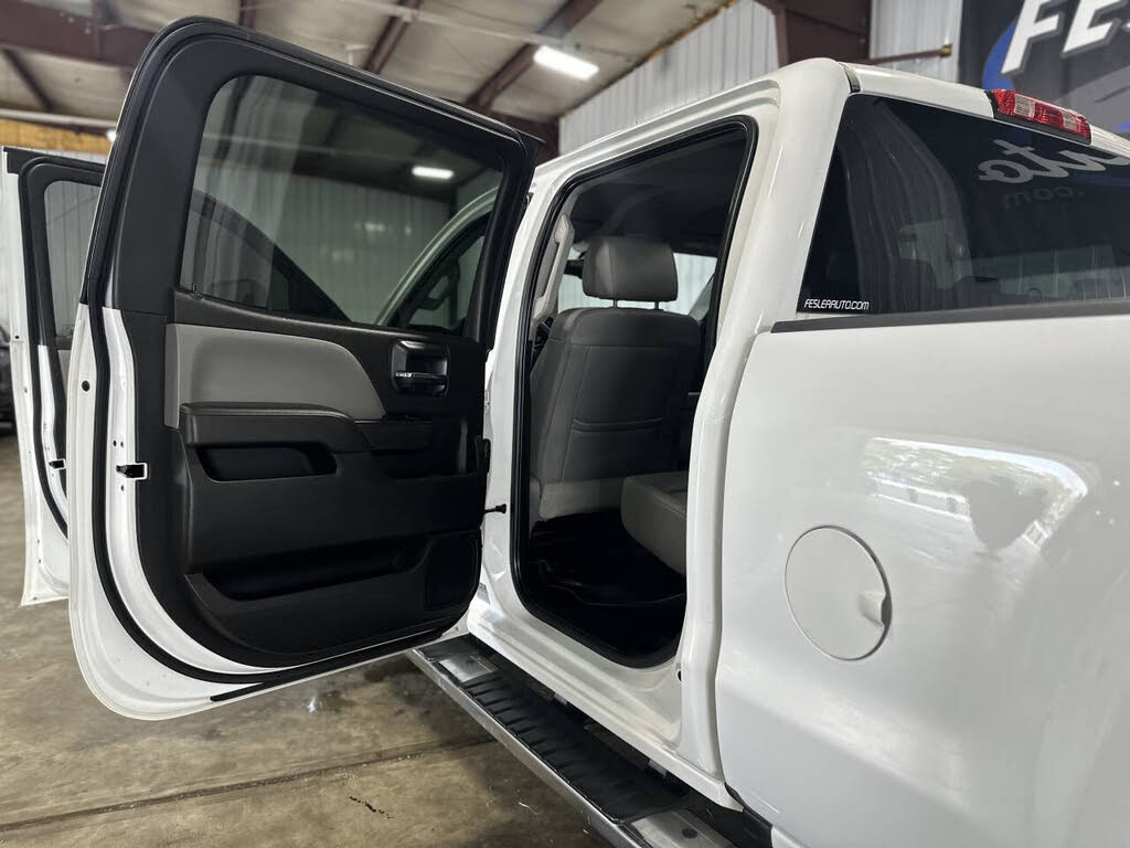 2016 Chevrolet Silverado 3500HD Work Truck photo 13