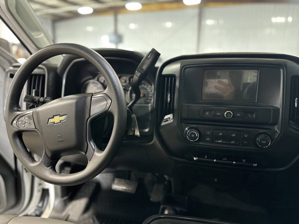 2016 Chevrolet Silverado 3500HD Work Truck photo 19