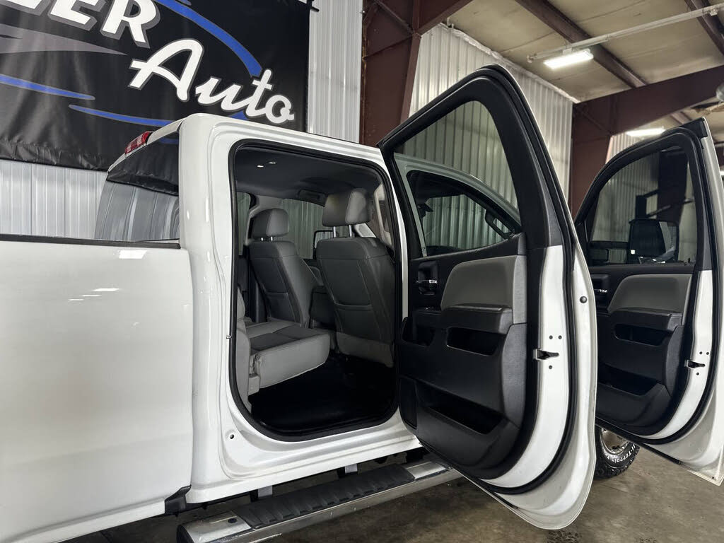 2016 Chevrolet Silverado 3500HD Work Truck photo 32