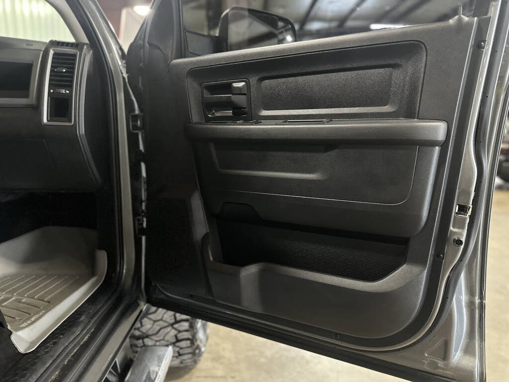 2013 Ram 2500 Tradesman photo 26