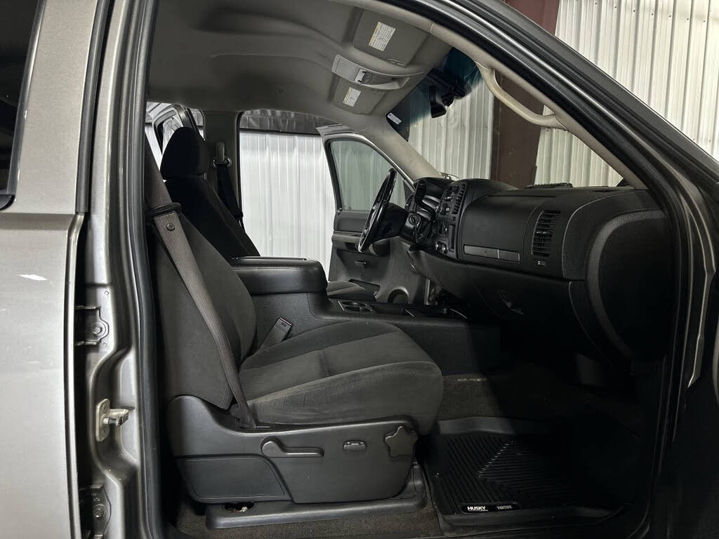 2008 Chevrolet Silverado 2500HD photo 6