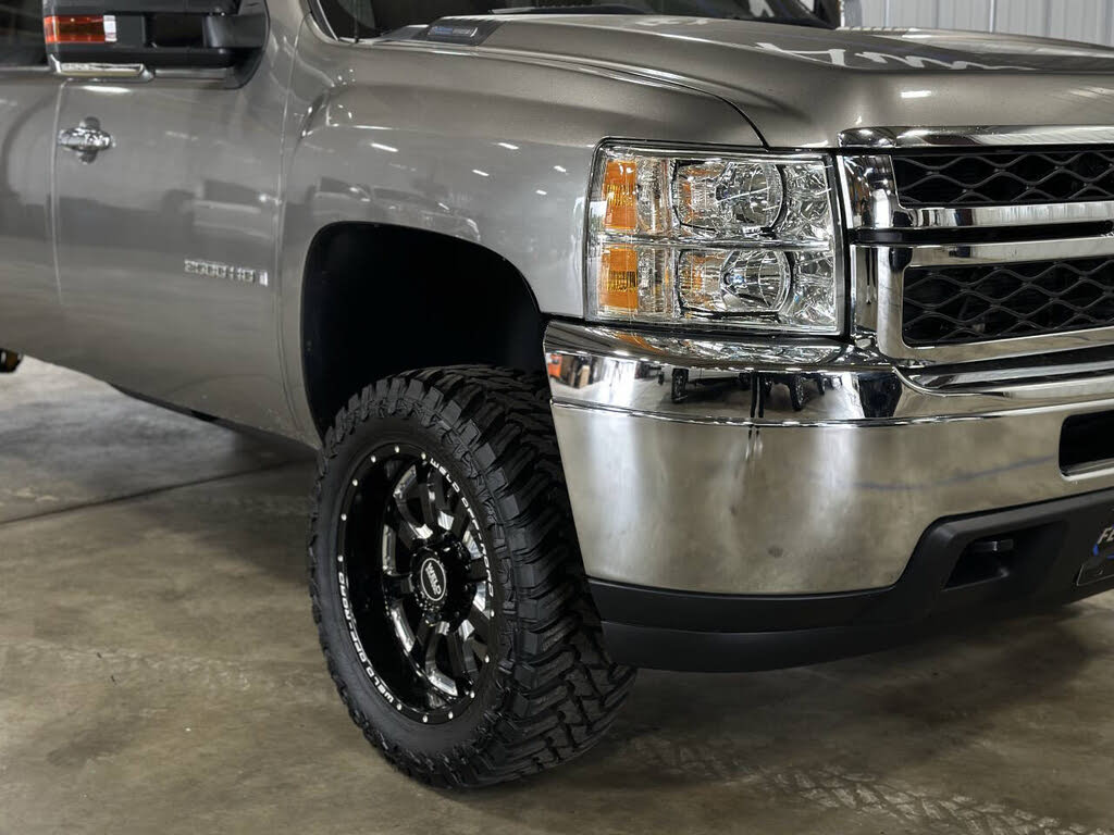 2008 Chevrolet Silverado 2500HD photo 32