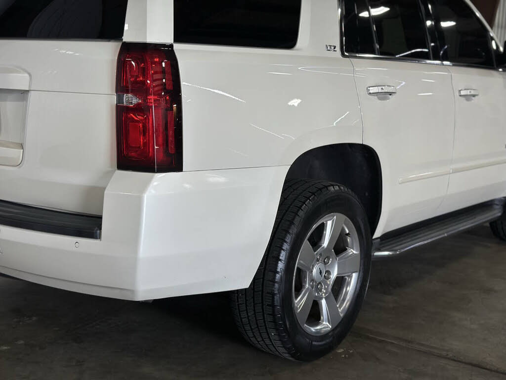 2015 Chevrolet Tahoe LTZ photo 28