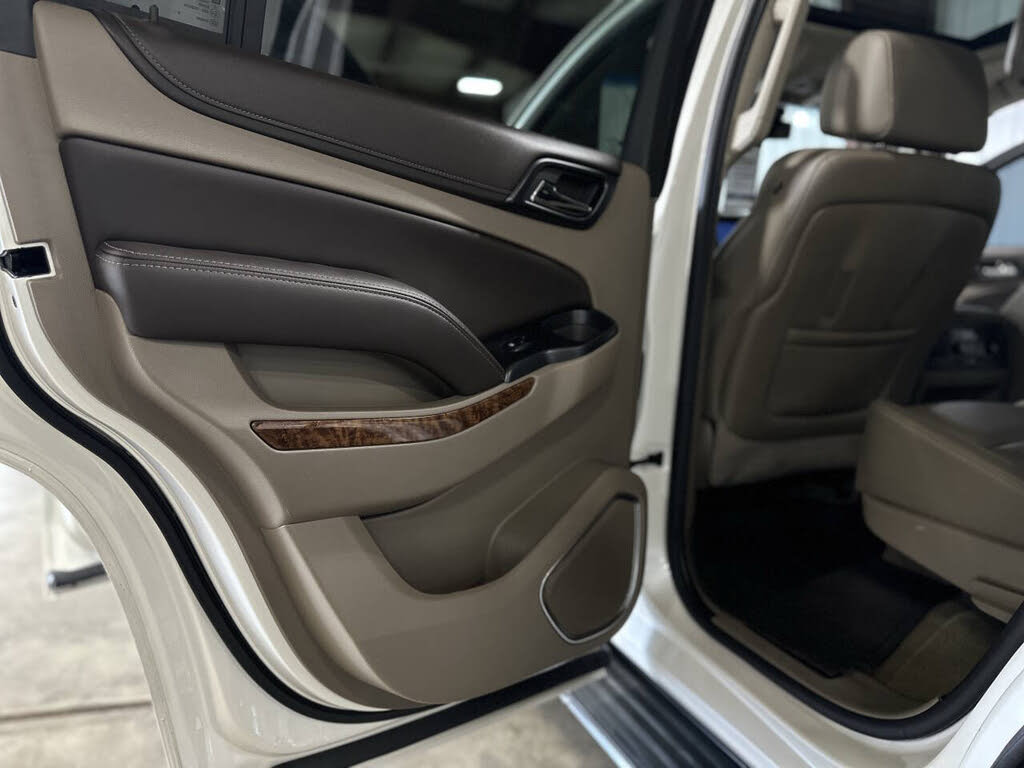 2015 Chevrolet Tahoe LTZ photo 37