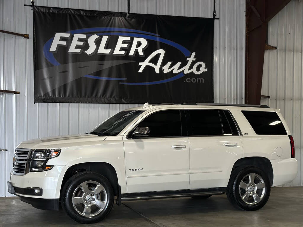 2015 Chevrolet Tahoe LTZ photo 38