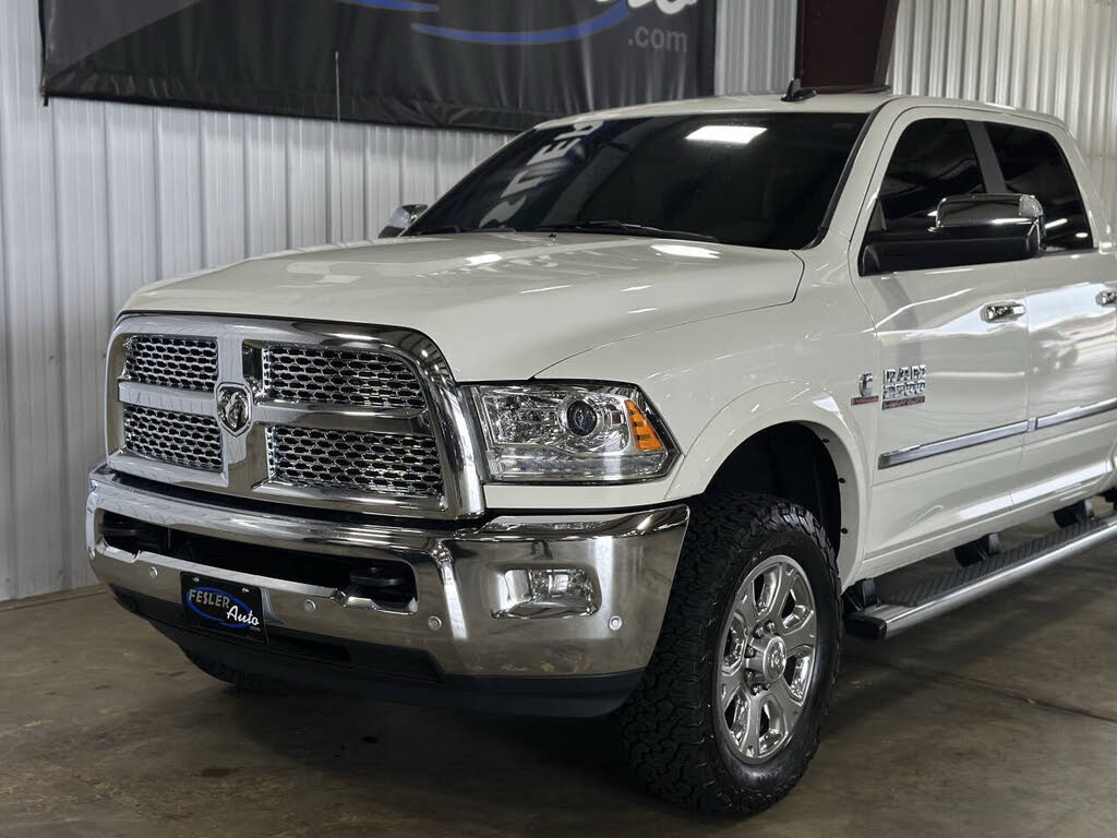 2017 Ram 2500 Laramie photo 15
