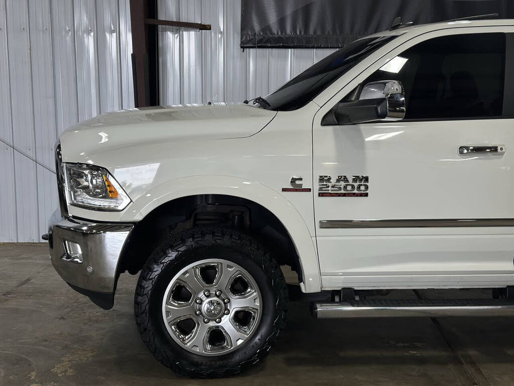 2017 Ram 2500 Laramie photo 29