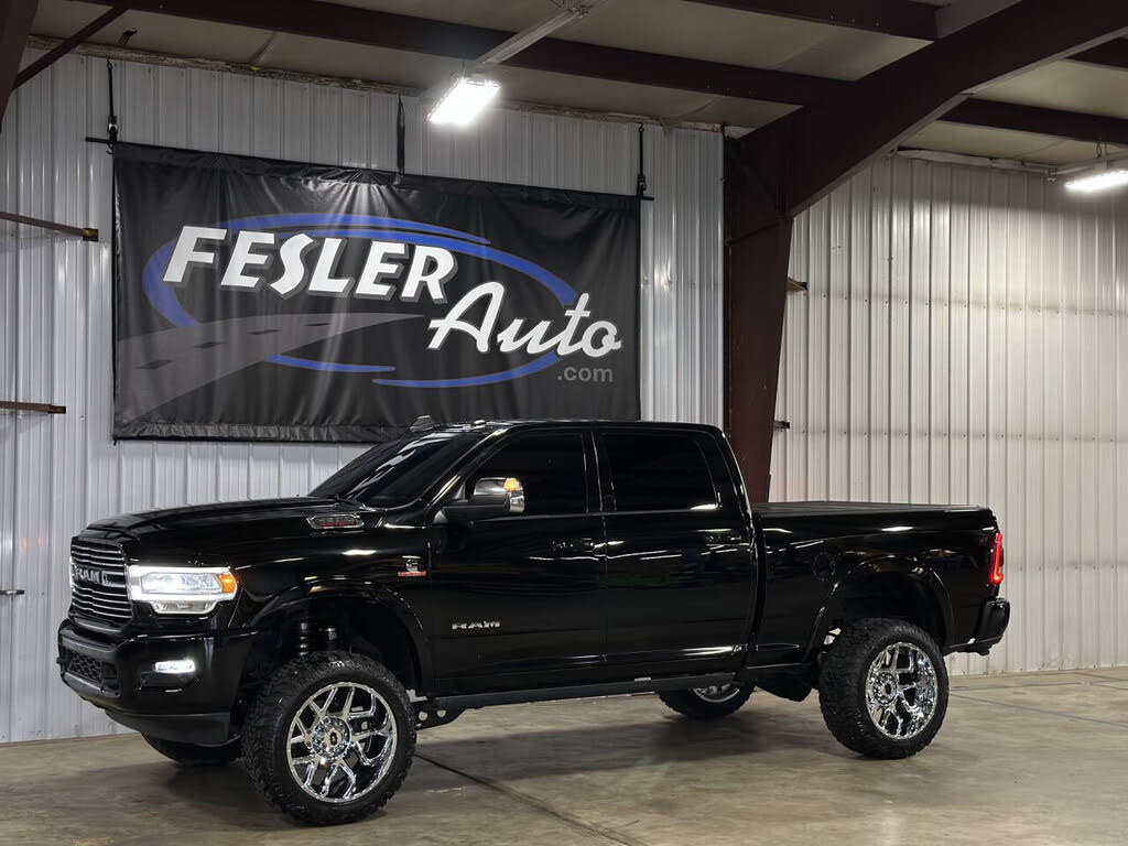 2019 Ram 2500 Laramie photo 2