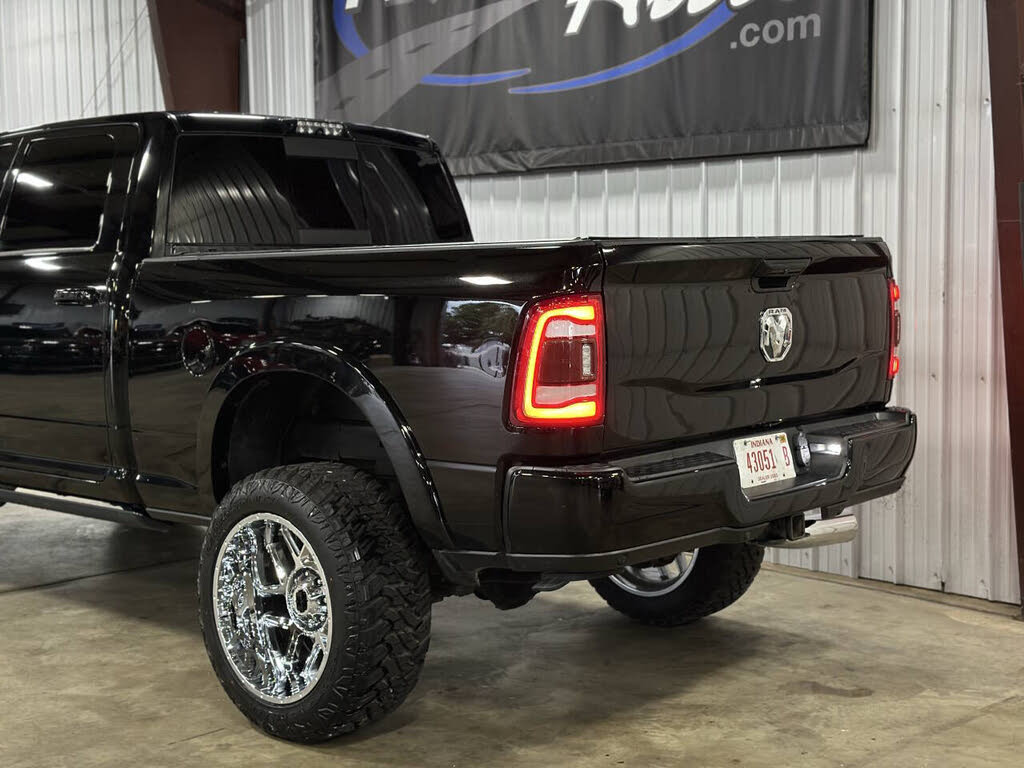 2019 Ram 2500 Laramie photo 3