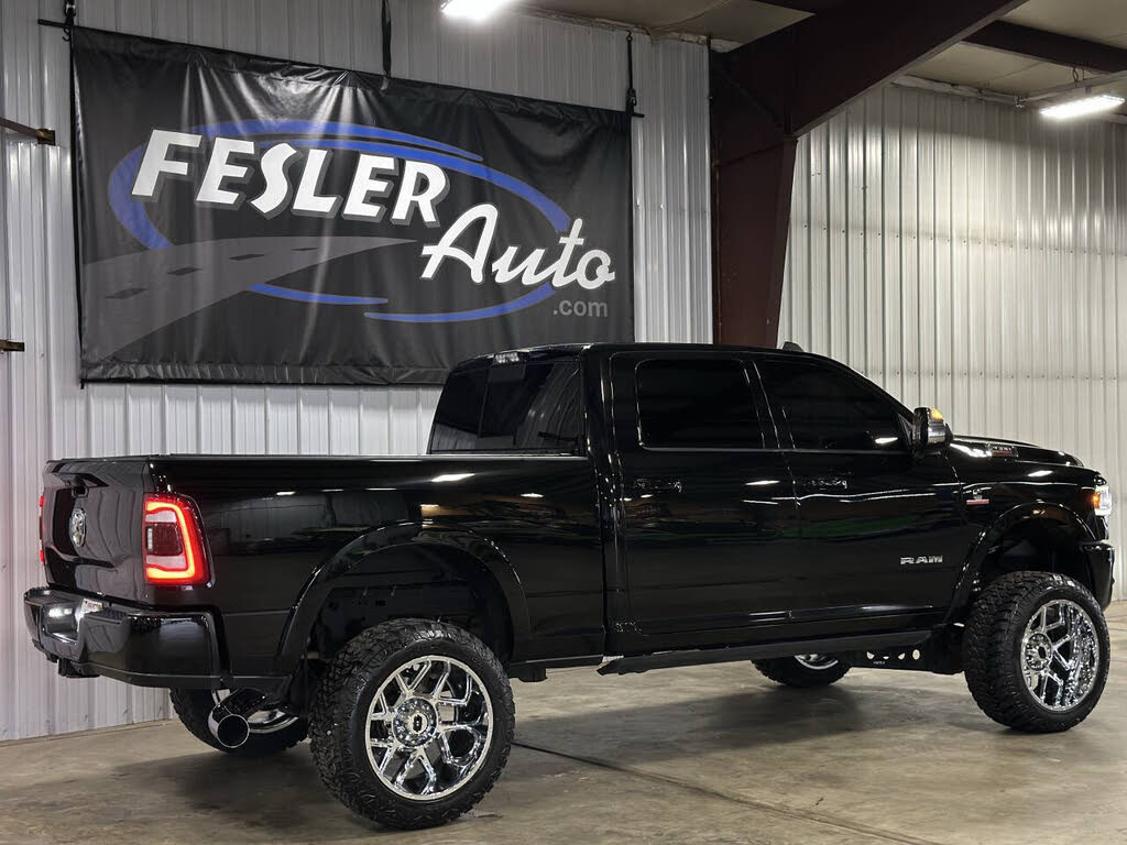 2019 Ram 2500 Laramie photo 9