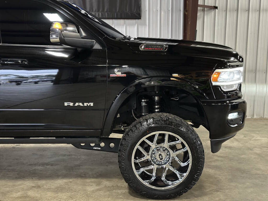 2019 Ram 2500 Laramie photo 10
