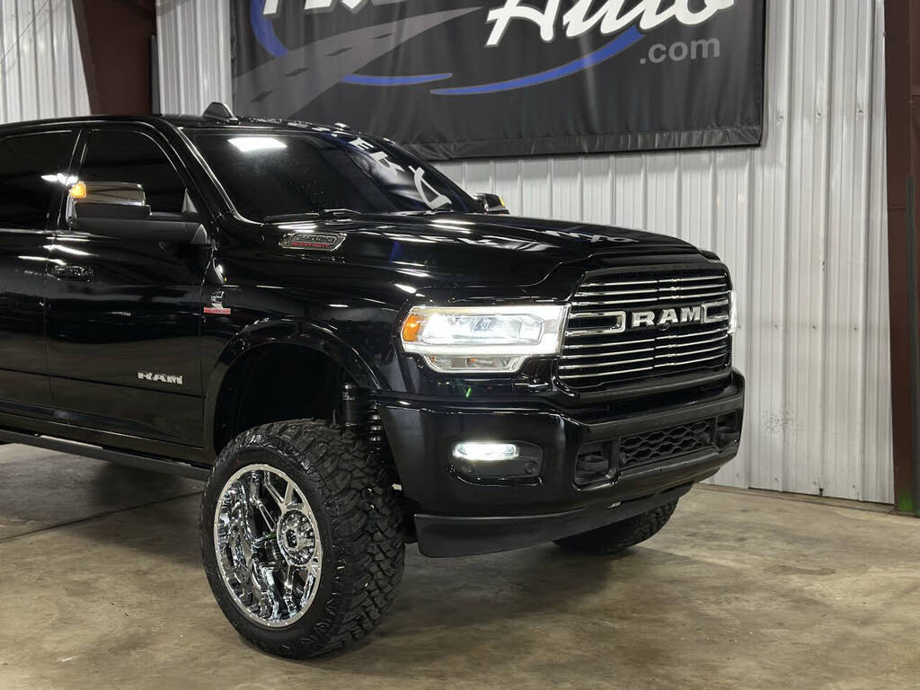 2019 Ram 2500 Laramie photo 11