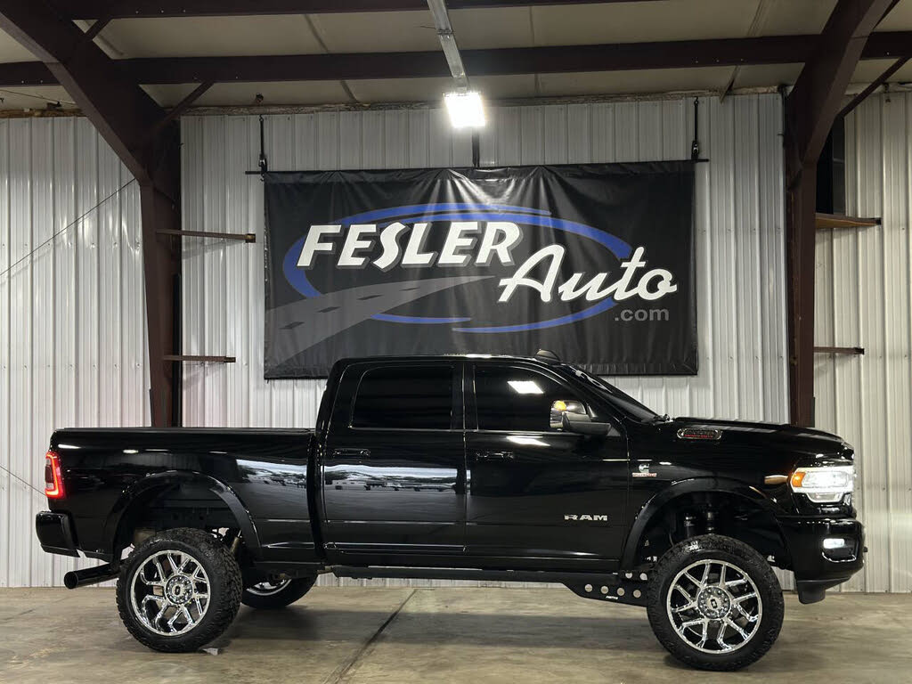 2019 Ram 2500 Laramie photo 16