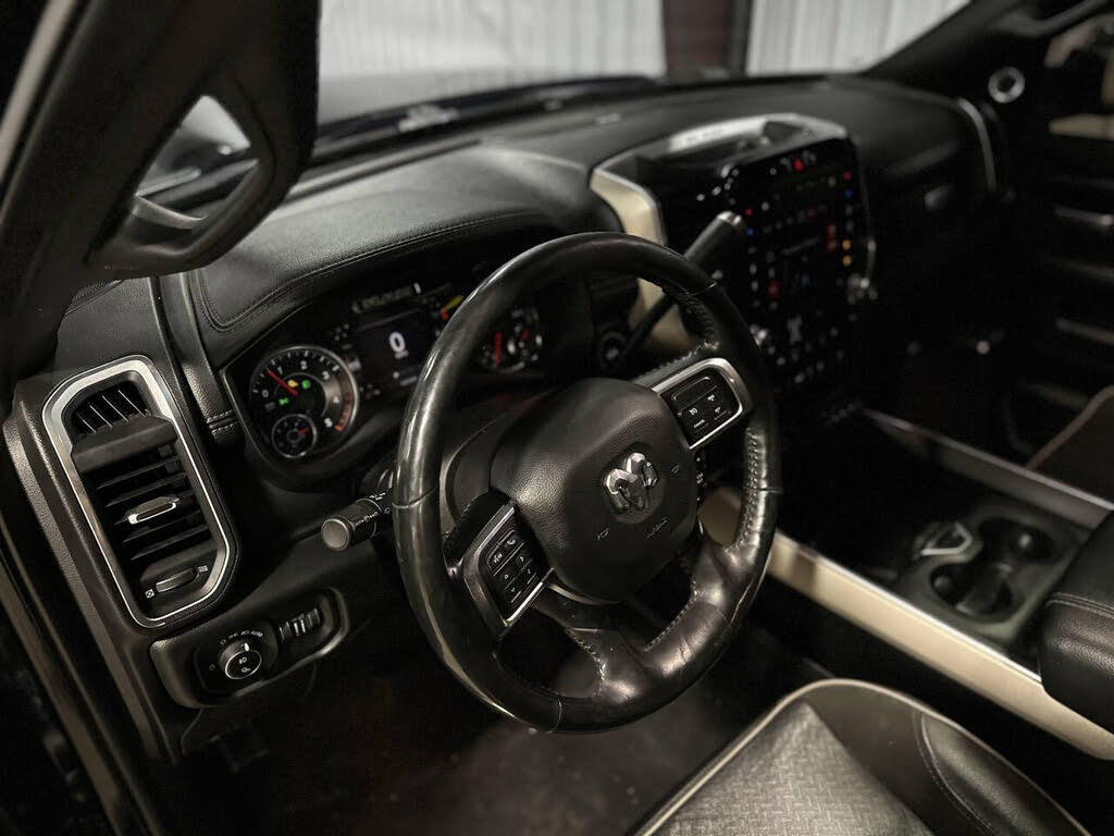 2019 Ram 2500 Laramie photo 17