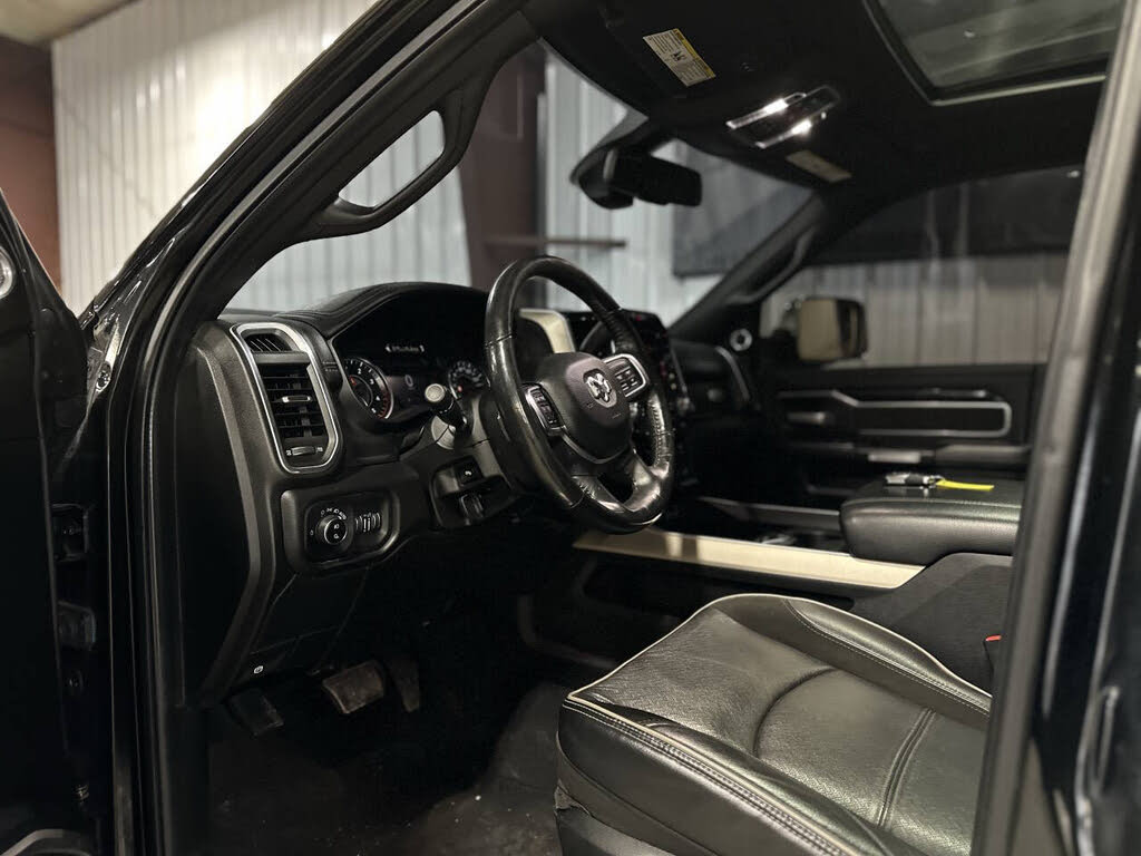 2019 Ram 2500 Laramie photo 18