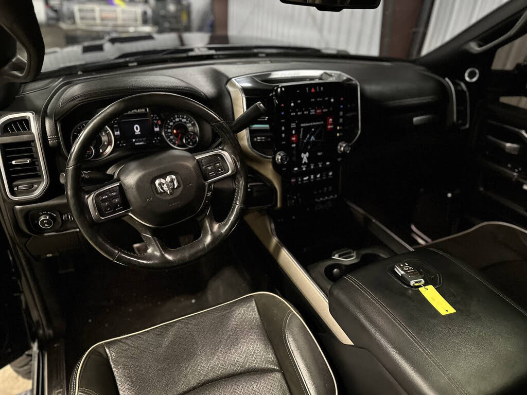 2019 Ram 2500 Laramie photo 23