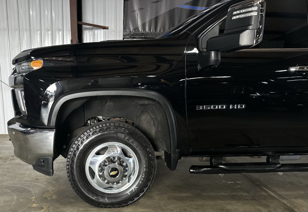 2021 Chevrolet Silverado 3500HD LTZ photo 4