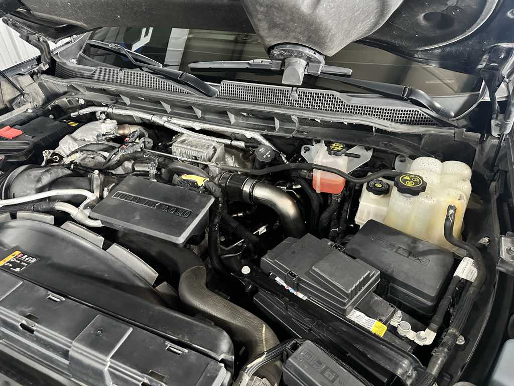 2021 Chevrolet Silverado 3500HD LTZ photo 24
