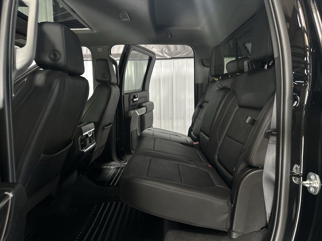 2021 Chevrolet Silverado 3500HD LTZ photo 25