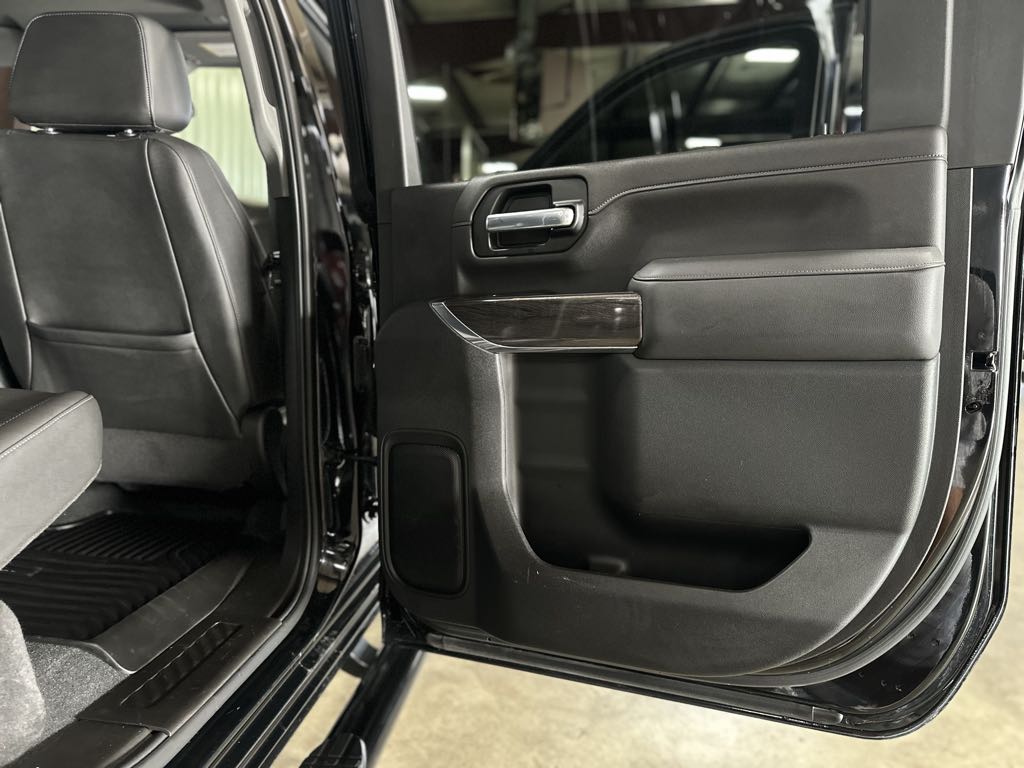 2021 Chevrolet Silverado 3500HD LTZ photo 41