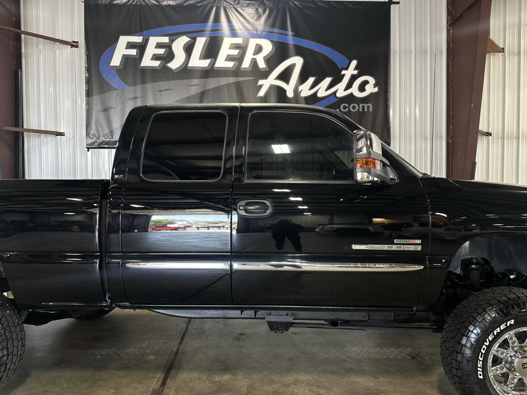 2005 Gmc Sierra SLT photo 4