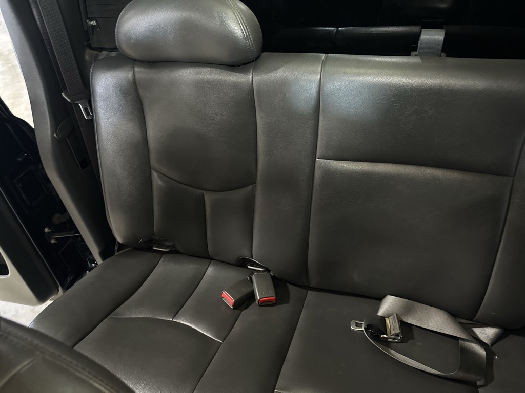 2005 Gmc Sierra SLT photo 18