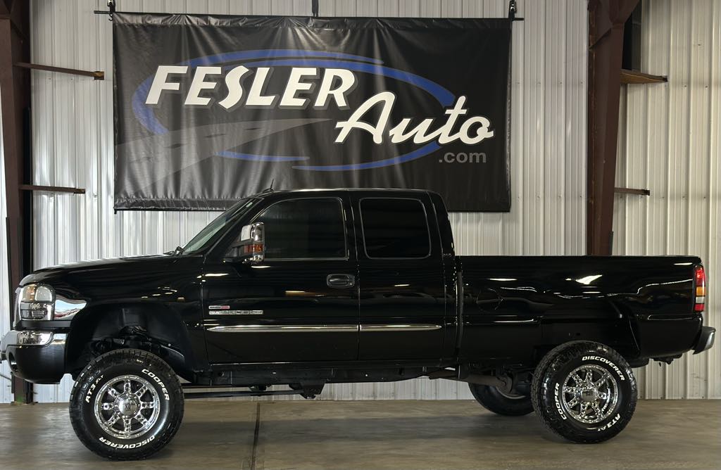 2005 Gmc Sierra SLT photo 28