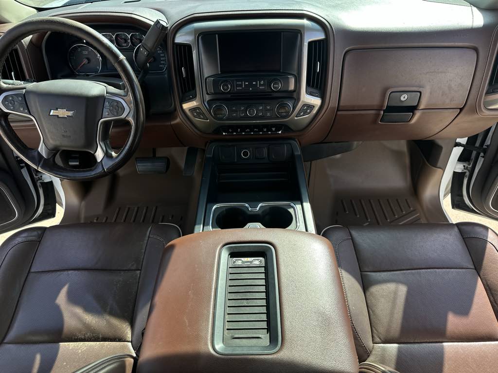2016 Chevrolet Silverado 2500HD High Country photo 13