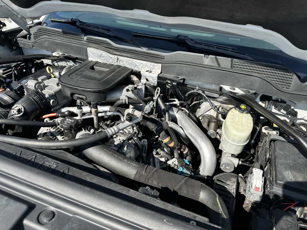 2016 Chevrolet Silverado 2500HD High Country photo 20