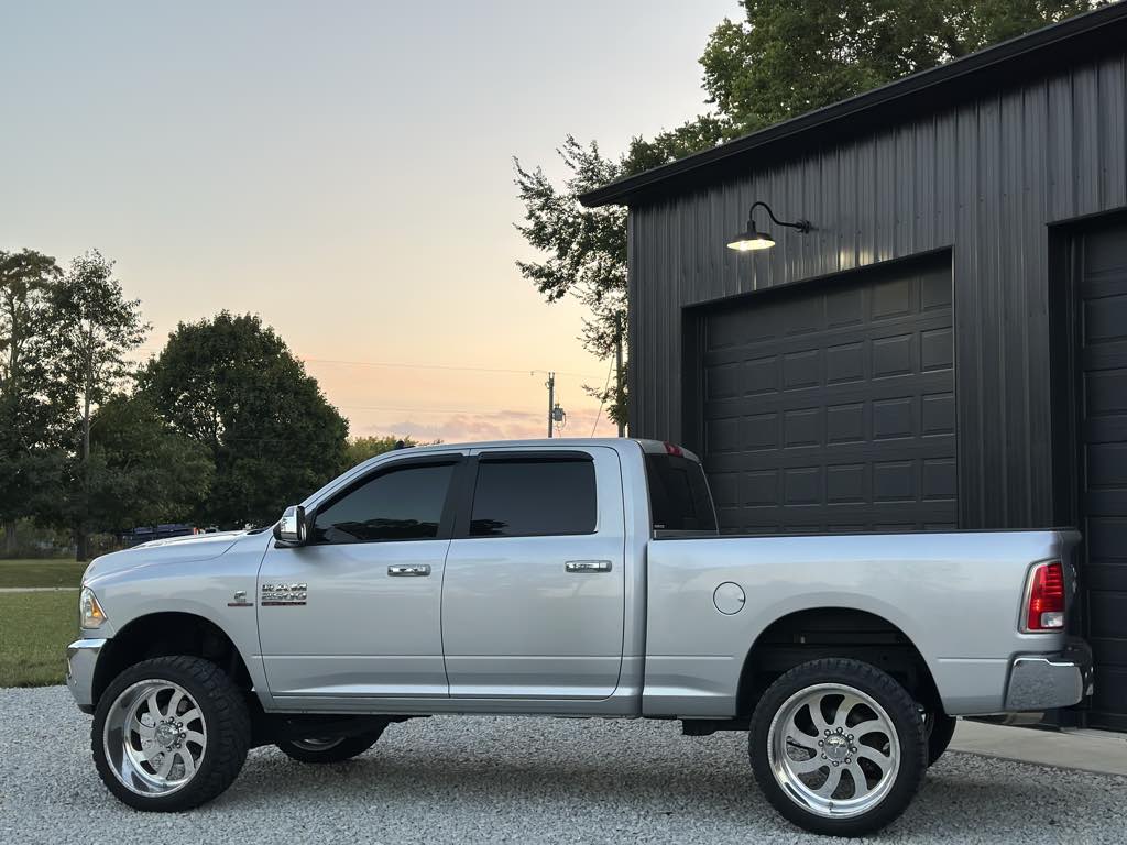 2018 Ram 2500 Laramie photo 6