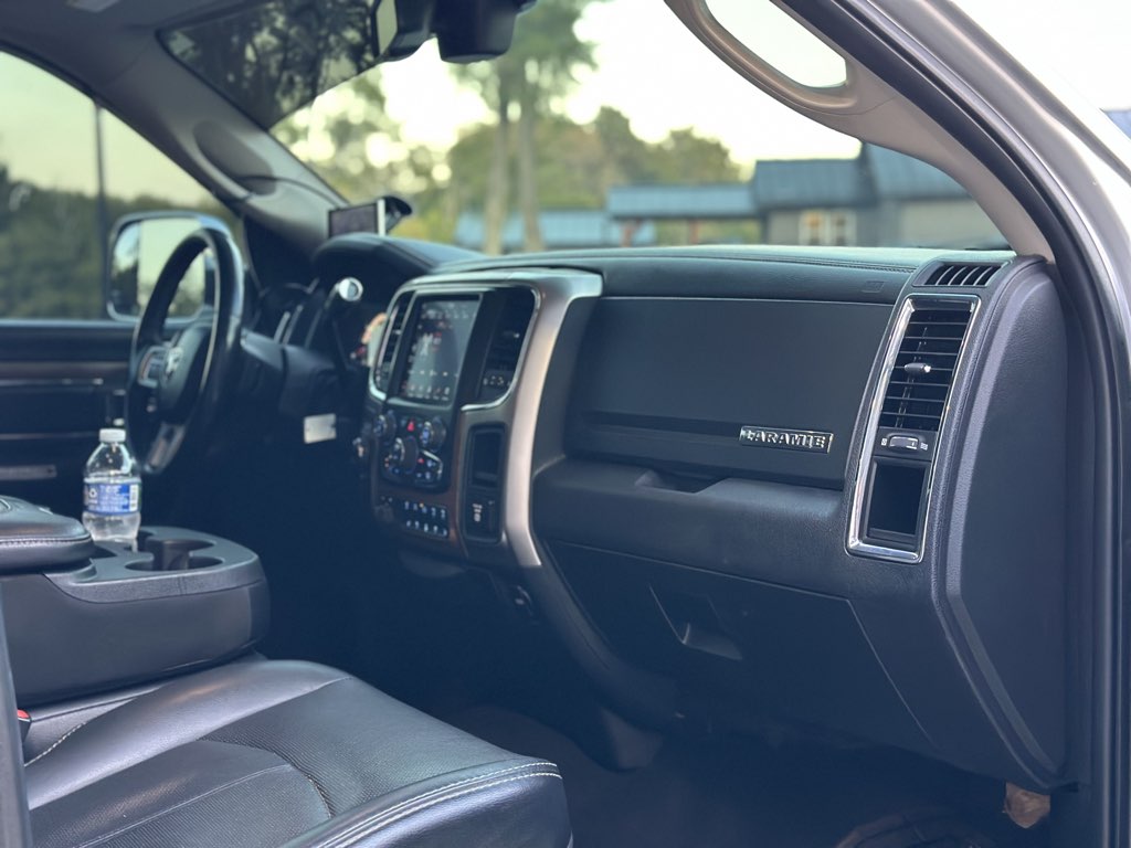 2018 Ram 2500 Laramie photo 12