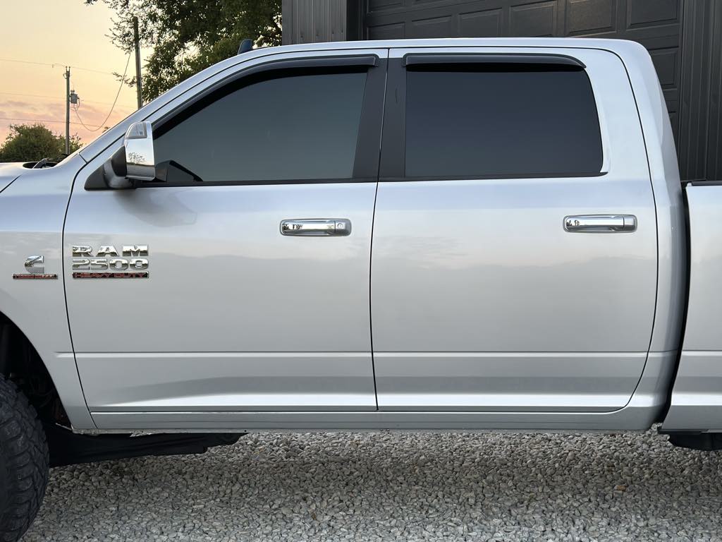 2018 Ram 2500 Laramie photo 13