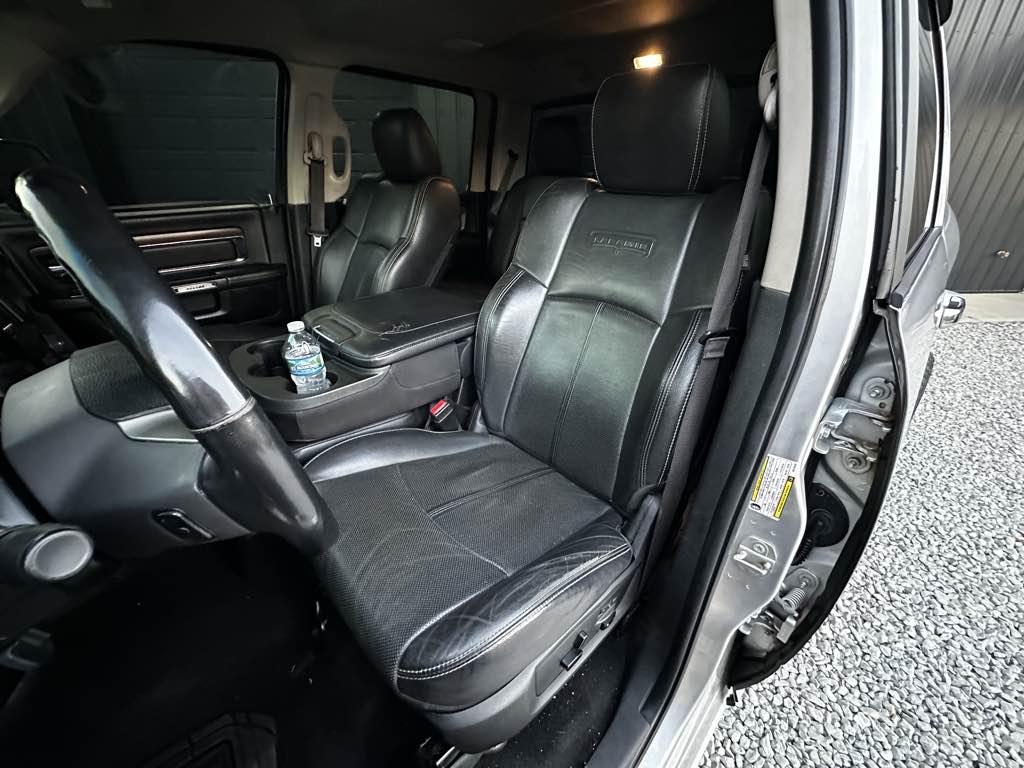 2018 Ram 2500 Laramie photo 31