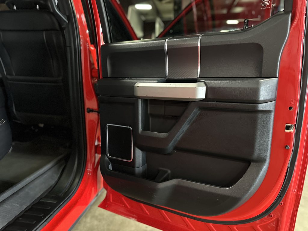 2019 Ford F-150 Lariat photo 6