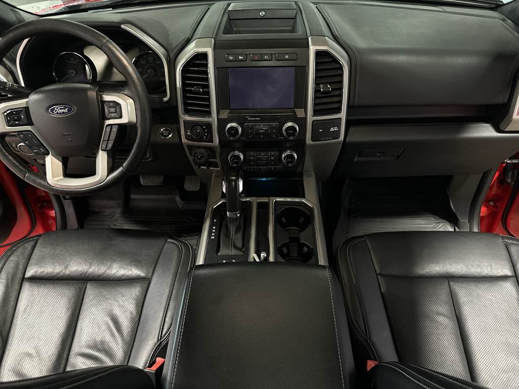 2019 Ford F-150 Lariat photo 19