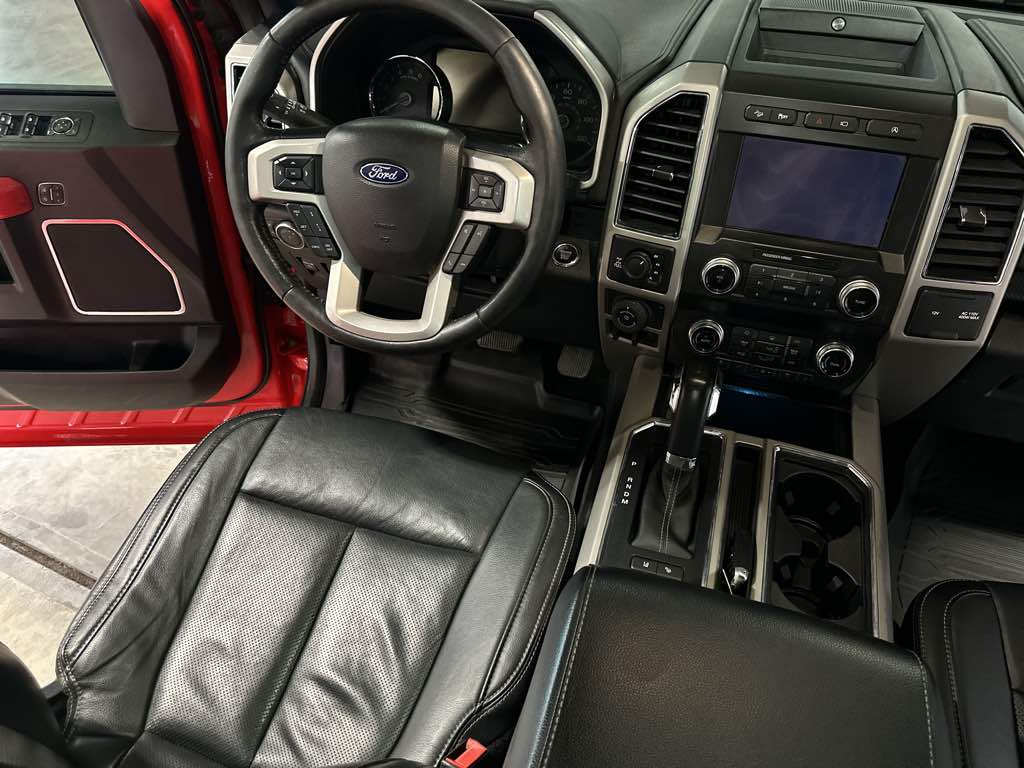 2019 Ford F-150 Lariat photo 21