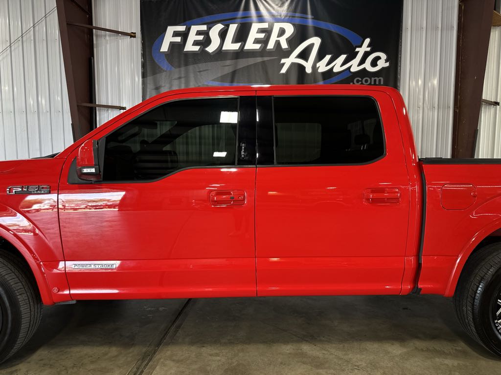 2019 Ford F-150 Lariat photo 38