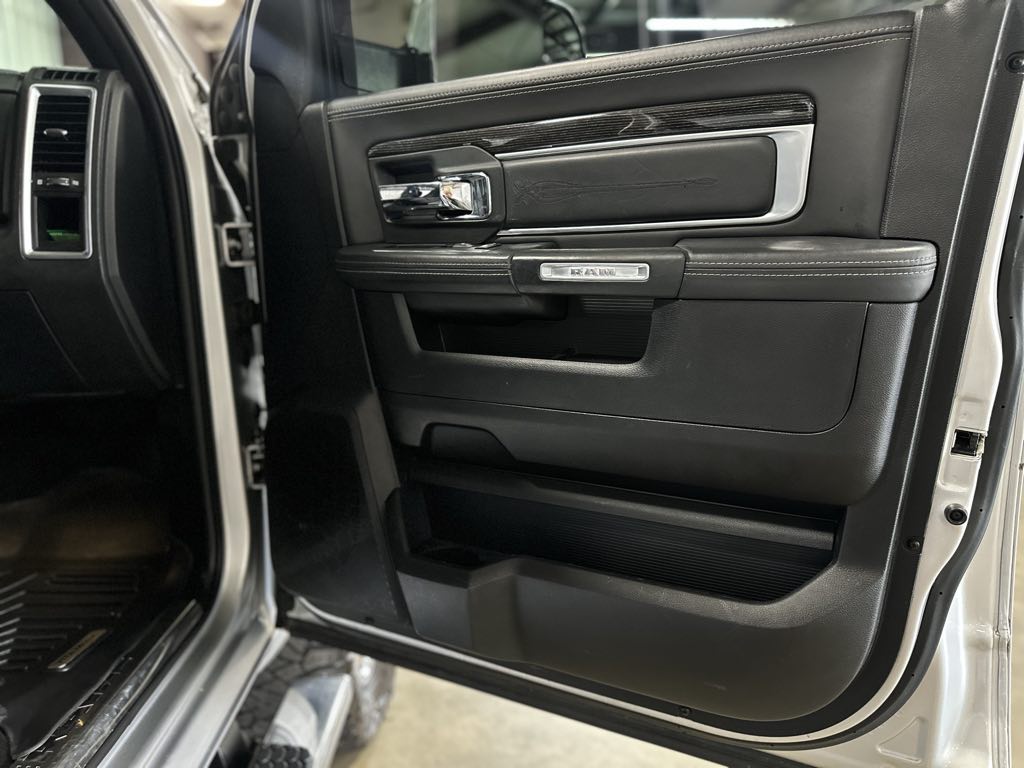 2016 Ram 2500 Longhorn Limited photo 38
