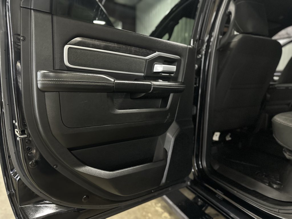 2021 Ram 3500 Big Horn photo 12
