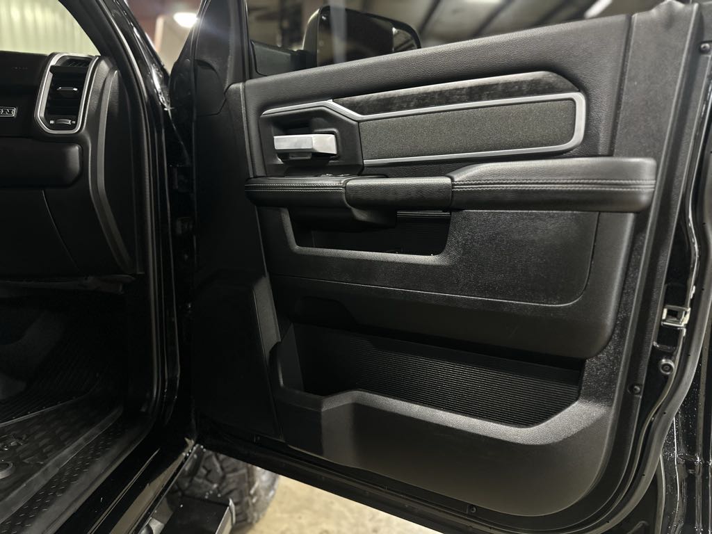 2021 Ram 3500 Big Horn photo 23